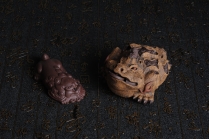 美壶定制紫砂壶 特惠醉美树皮金蟾茶宠 灵性十足 寓意招财进宝  - 美壶网