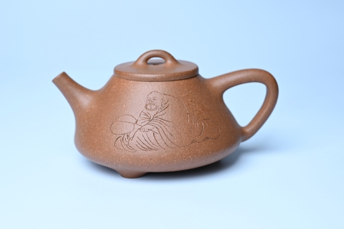周小培紫砂壶 油润五彩段泥 全手工薄胎子冶石瓢 难度大 骨肉匀挺 文气装饰罗汉图  - 美壶网
