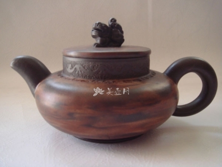 吴坤大紫砂壶 绞泥狮登  - 美壶网