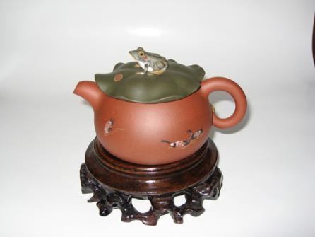 盛英杰紫砂壶 荷花青蛙  - 美壶网