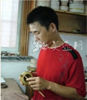 紫砂壶工艺师图片：陈洪新 - 美壶网