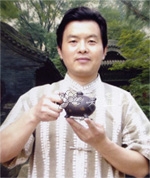 紫砂壶工艺师图片：胡洪明 - 美壶网