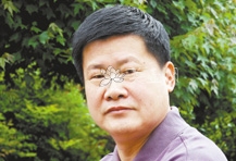 紫砂壶工艺师图片：徐达明 - 美壶网