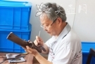 紫砂壶工艺师图片：倪顺生 - 美壶网