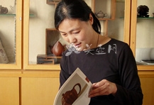 紫砂壶工艺师图片：许艳春 - 美壶网