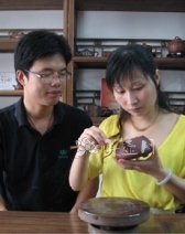 紫砂壶工艺师图片：范建鹏 - 美壶网
