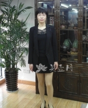 紫砂壶工艺师图片：王兰芳 - 美壶网