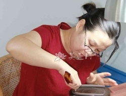 紫砂壶工艺师图片：王玉美 - 美壶网