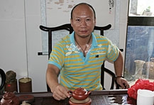 紫砂壶工艺师图片：江建群 - 美壶网