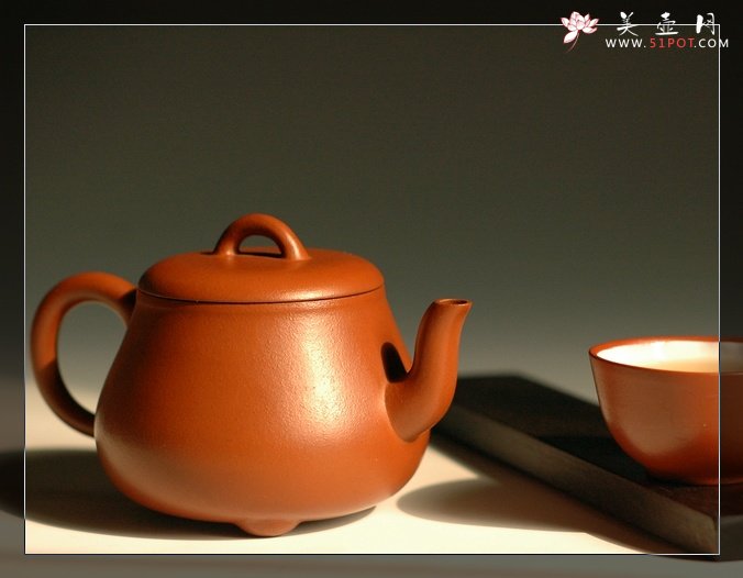 紫砂壶图片：品茶 踏木 逐日 - 美壶网