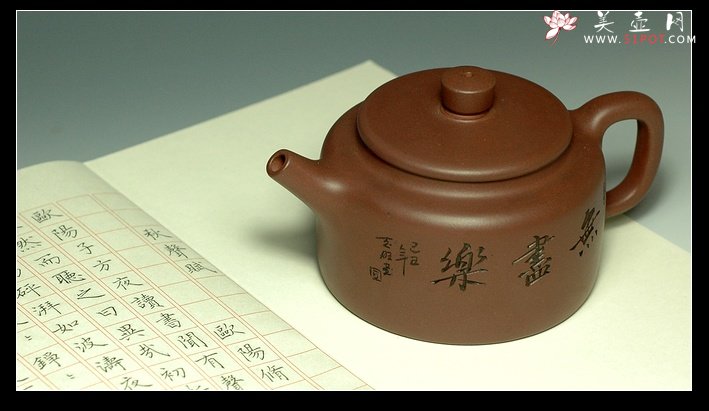 紫砂壶图片：几个壶的留影 - 美壶网