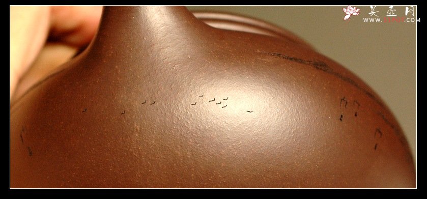 紫砂壶图片：明察秋毫，游山观水 -仿古 - 美壶网