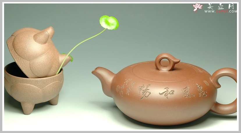 紫砂壶图片：莲年有鱼 惠风和畅 - 美壶网