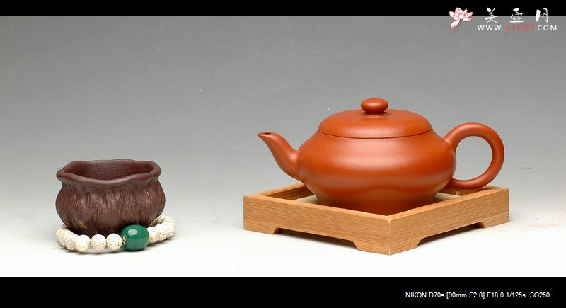 紫砂壶图片：平淡的生活 品茗且读书 - 美壶网