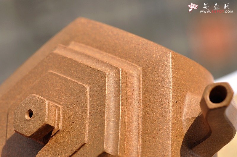 紫砂壶图片：风和日丽的季节，流行晒壶~ - 美壶网