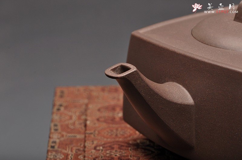 紫砂壶图片：许学军砂四方双飞 欣赏 - 美壶网