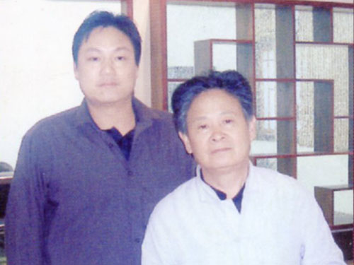 紫砂壶图片：与中国工艺美术大师徐秀棠 - 美壶网