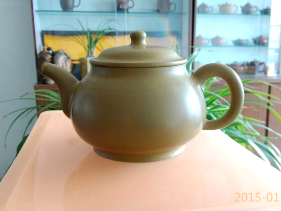 紫砂壶图片：全手工制壶过程-成型 - 美壶网