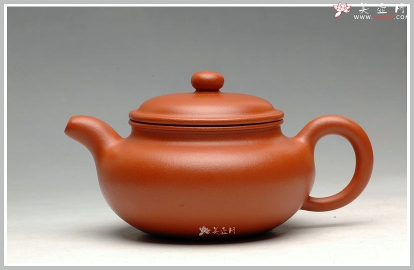 紫砂壶图片：秋收美壶 实用佳品 杀铁利器 赵庄朱泥 全手小仿古 - 美壶网