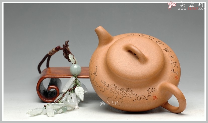 紫砂壶图片：舒展儒雅 国助工和石装饰 全手段泥合欢 - 美壶网