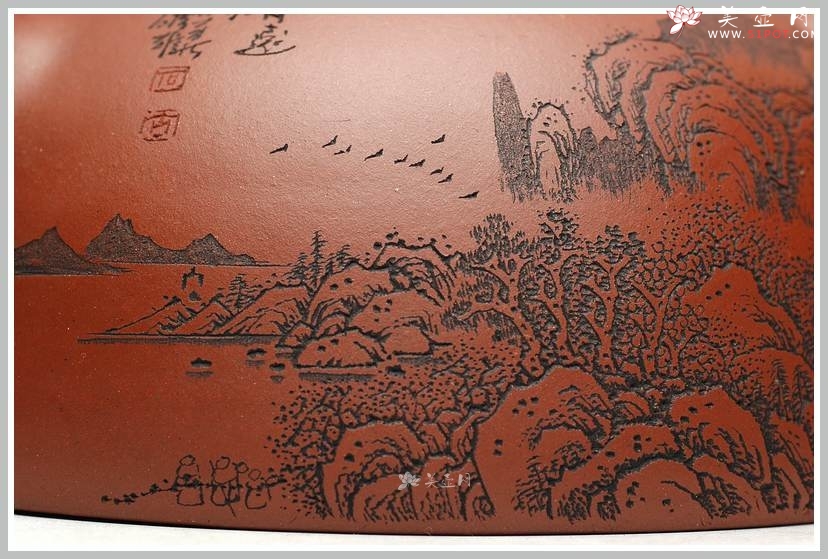 紫砂壶图片：通景山水  全手半月 辛卯年力作 - 美壶网