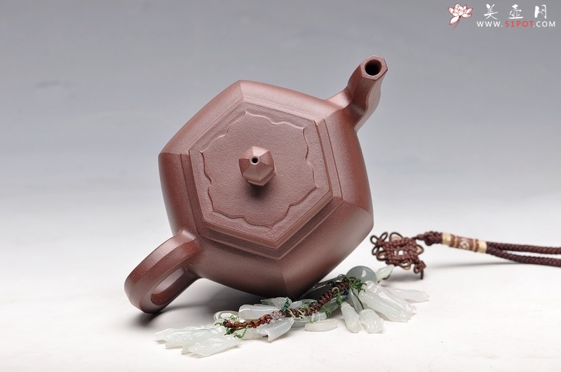 紫砂壶图片：俊雅遗风 工精实力新品 全手小步步高登 实用 - 美壶网
