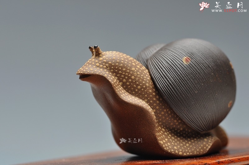 紫砂壶图片：做工精细  蜗牛茶宠 - 美壶网