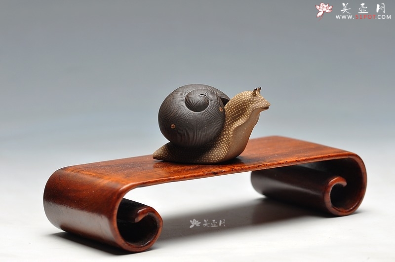 紫砂壶图片：做工精细  蜗牛茶宠 - 美壶网