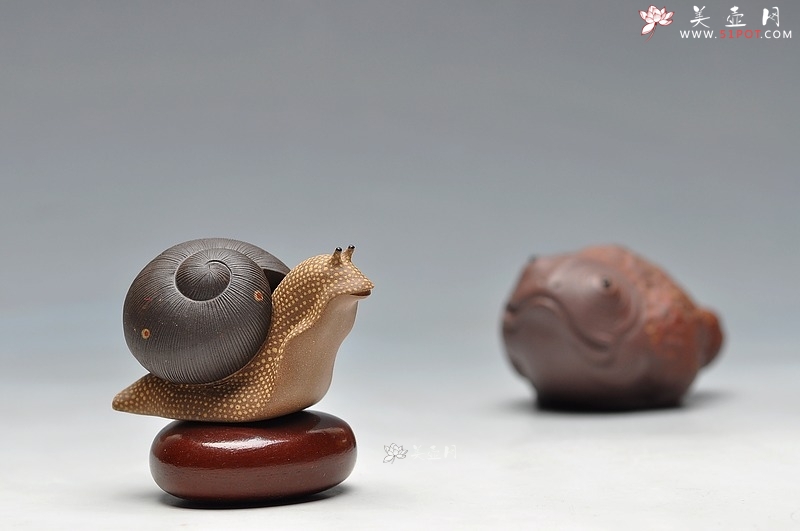 紫砂壶图片：做工精细  蜗牛茶宠 - 美壶网