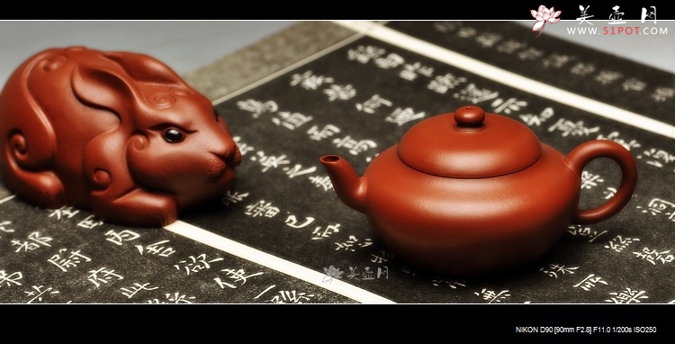 紫砂壶图片：明式小品 摹古之风 小巧别致 全手明韵 老朱泥 - 美壶网