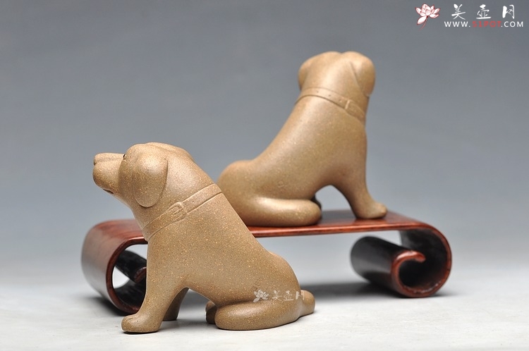 紫砂壶图片： 一对忠犬 蒋蓉款 - 美壶网