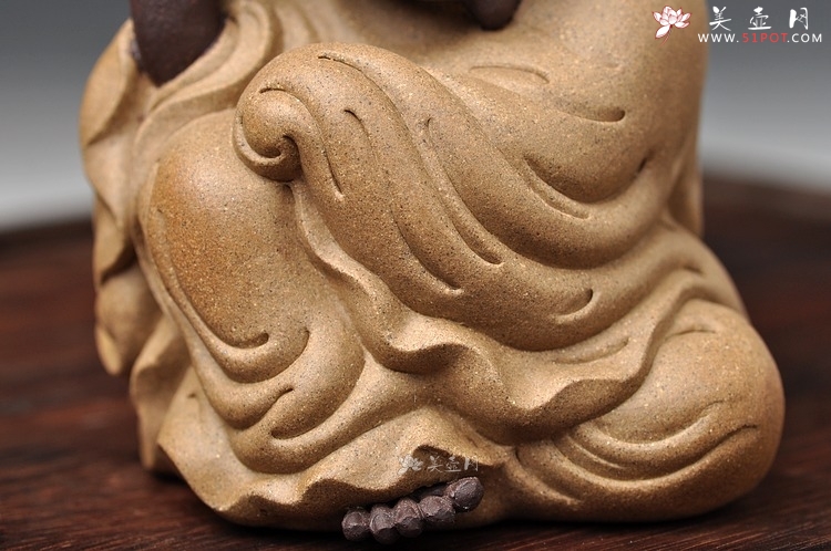 紫砂壶图片：十八罗汉之长眉罗汉和掏耳罗汉 神态细腻传神 茶宠 - 美壶网