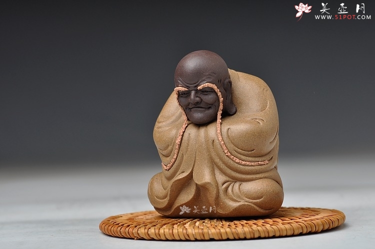 紫砂壶图片：十八罗汉之长眉罗汉和掏耳罗汉 神态细腻传神 茶宠 - 美壶网