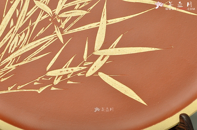 紫砂壶图片：似兰斯馨 文房挂盘 刻绘清新 - 美壶网