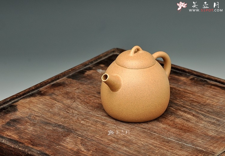 紫砂壶图片：美壶特惠 茶人爱 实用巨轮系列之段泥小壶之四 - 美壶网