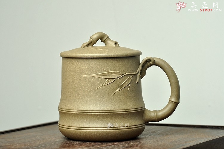 紫砂壶图片：厚重大气 居不可无竹 清韵杯 老紫泥and黄龙源青段 不接受定做 - 美壶网