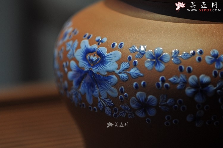 紫砂壶图片：美壶定做 粉彩茶叶罐 浑厚大气 古朴之风 - 美壶网