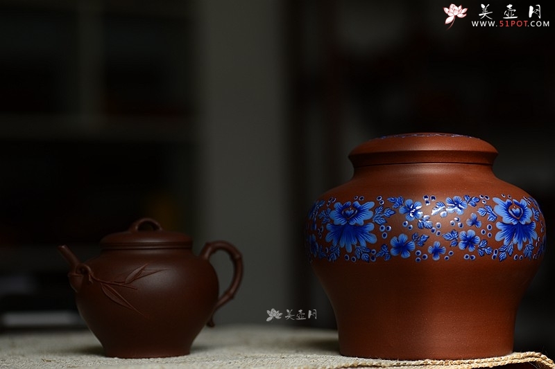 紫砂壶图片：美壶定做 粉彩茶叶罐 浑厚大气 古朴之风 - 美壶网