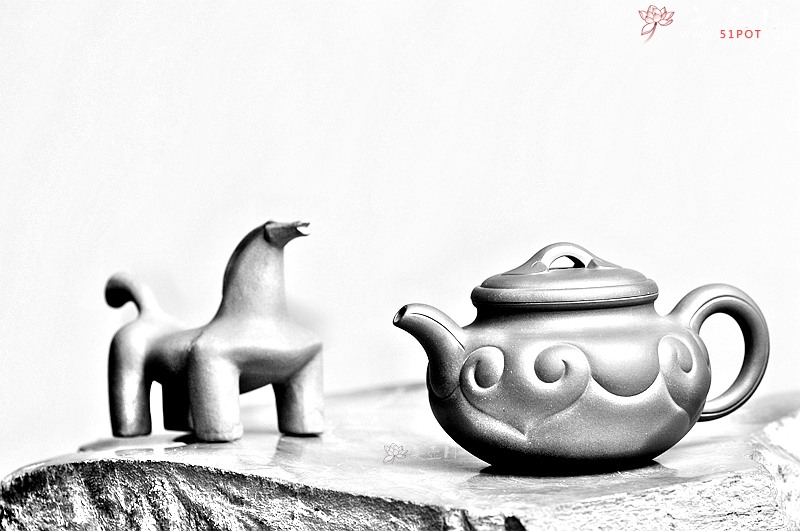 紫砂壶图片：一对陶马 神态生动 好玩~ 意象之美~ - 美壶网