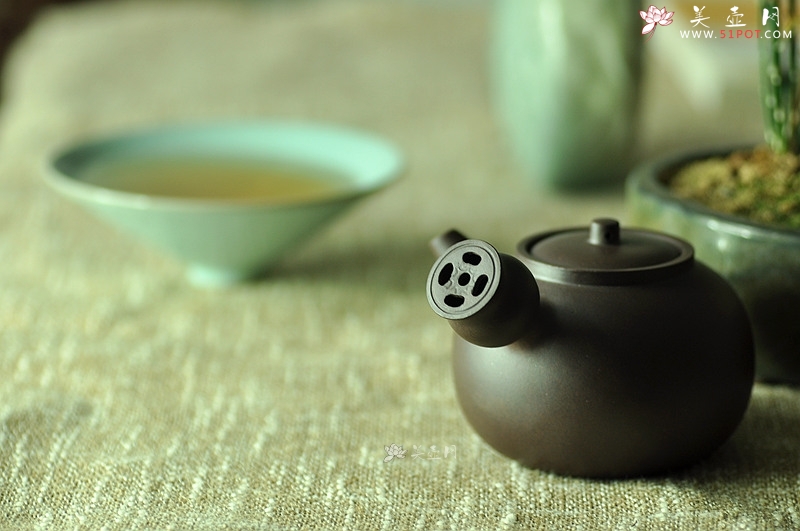 紫砂壶图片：金钱镂空~ 煮茶品茗 侧把巨轮 夏日风情~  电陶炉烧水 - 美壶网