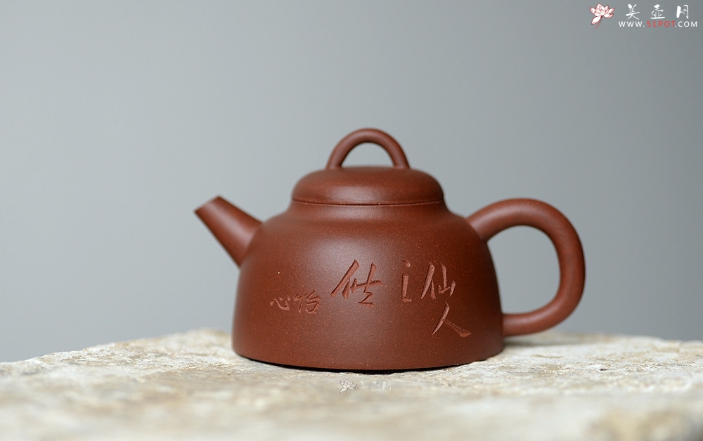 紫砂壶图片：美壶特惠 仙人之供 摹古清代金钟 茶人爱~ - 美壶网
