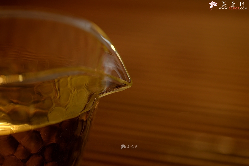 紫砂壶图片：美壶定制赠品活动  手工捶目公道杯 夏日风情~ - 美壶网