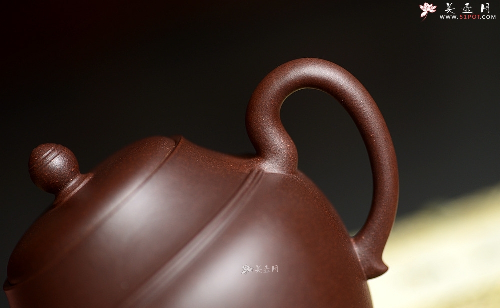 紫砂壶图片：钱琴芳全手 挺拔俊秀 韵味 汉风 作品 - 美壶网