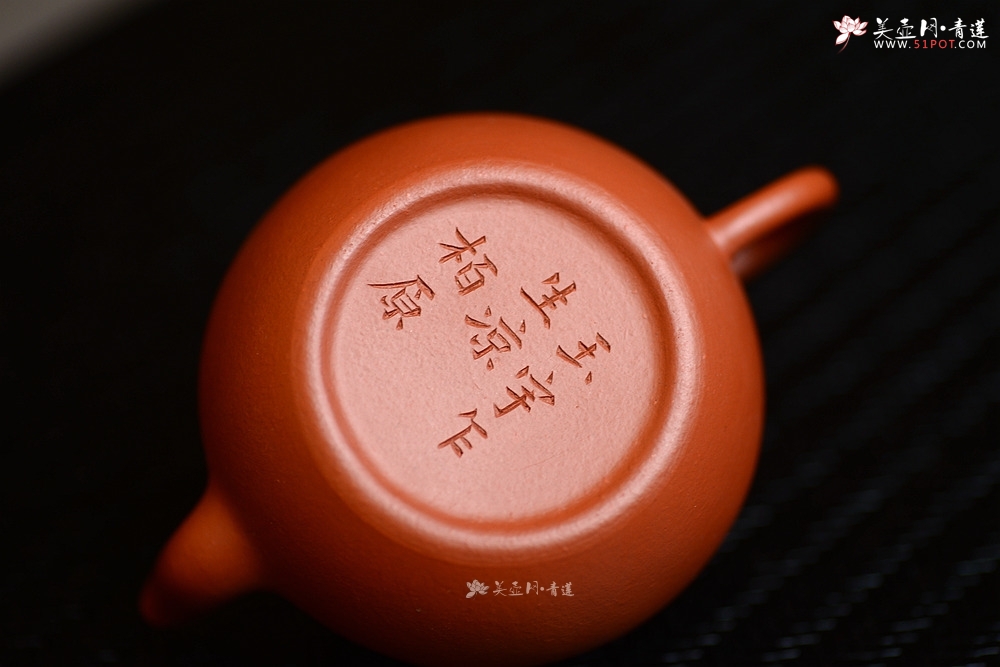 紫砂壶图片:只为茶人 传统器形 古雅大方 朱泥 全手君德 - 美壶网