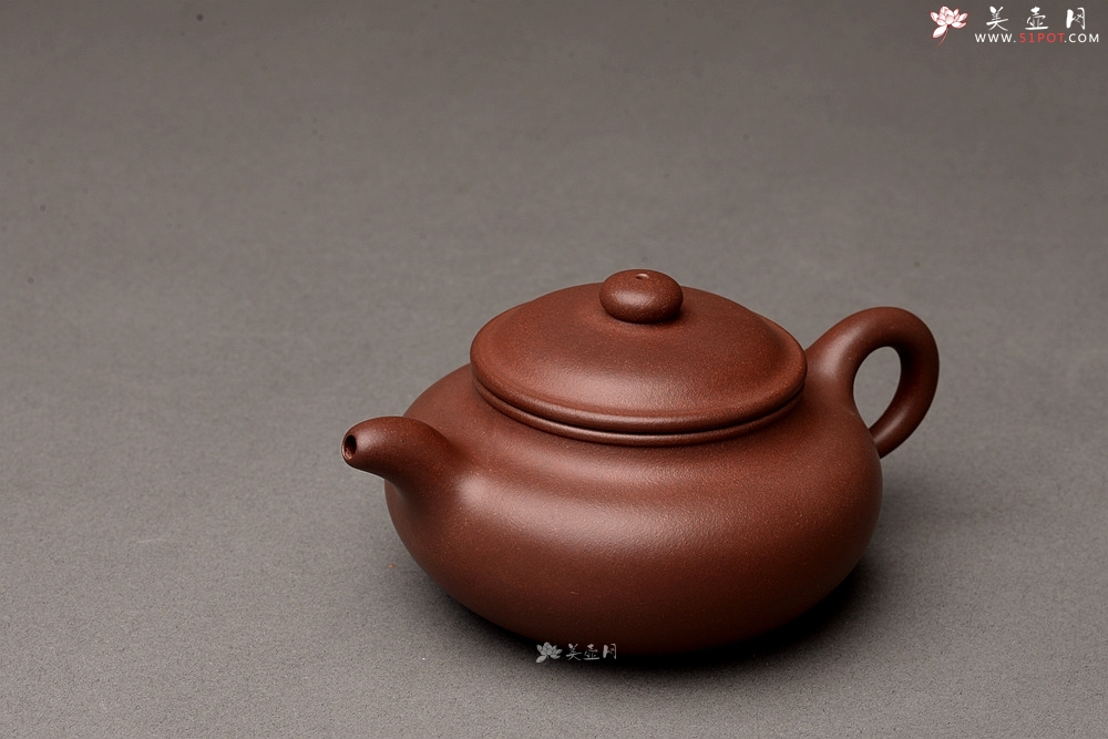 紫砂壶图片：徐正涛全手作品 清秀俊雅 上等紫泥 小仿古 - 美壶网