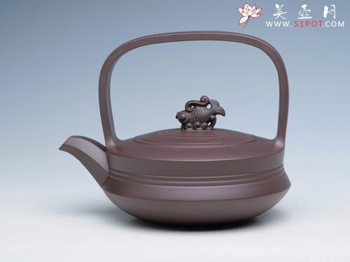 紫砂壶图片:鱼乐提梁 - 美壶网