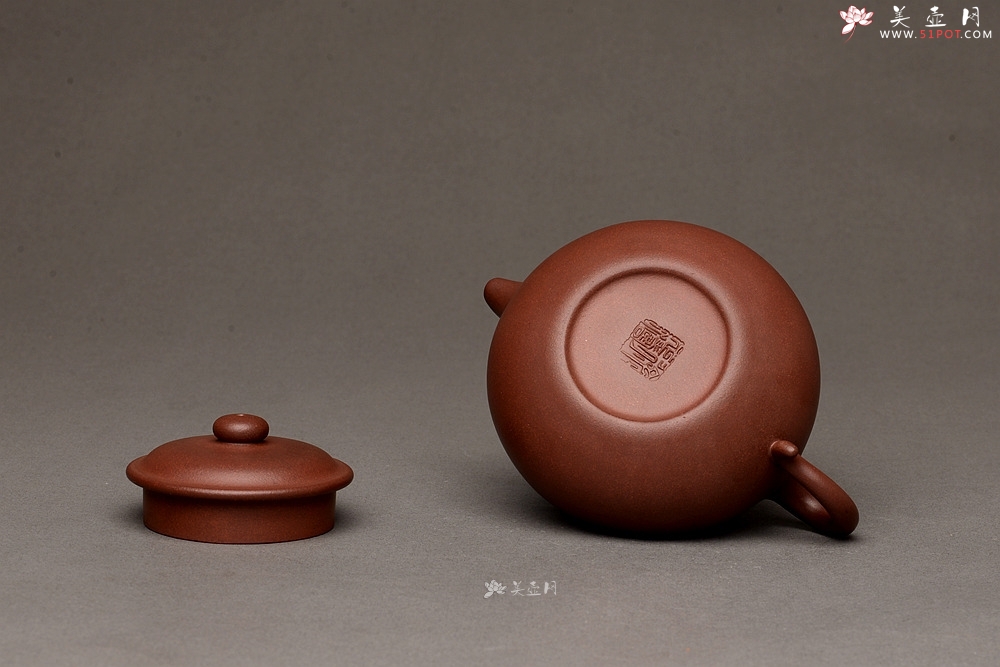 紫砂壶图片：徐正涛全手作品 清秀俊雅 上等紫泥 小仿古 - 美壶网