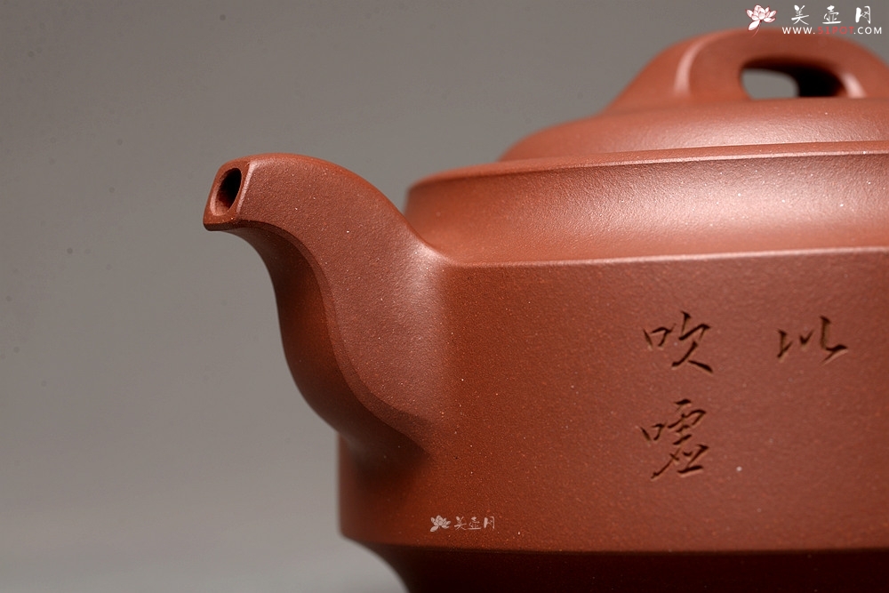 紫砂壶图片：万阗阗丙申年初春新品 中的 大气精工 国师和石双刀装饰 全手汉君 底槽青 - 美壶网