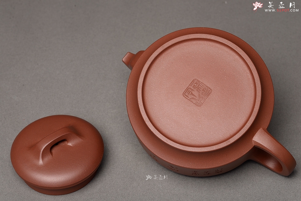 紫砂壶图片：万阗阗丙申年初春新品 中的 大气精工 国师和石双刀装饰 全手汉君 底槽青 - 美壶网