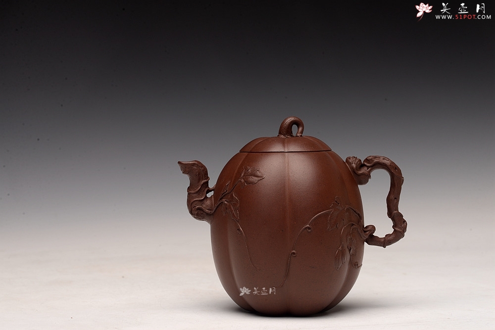 紫砂壶图片：顾正芳全手 作品 花货技法精湛  甜瓜 赵辉老师精刻 - 美壶网